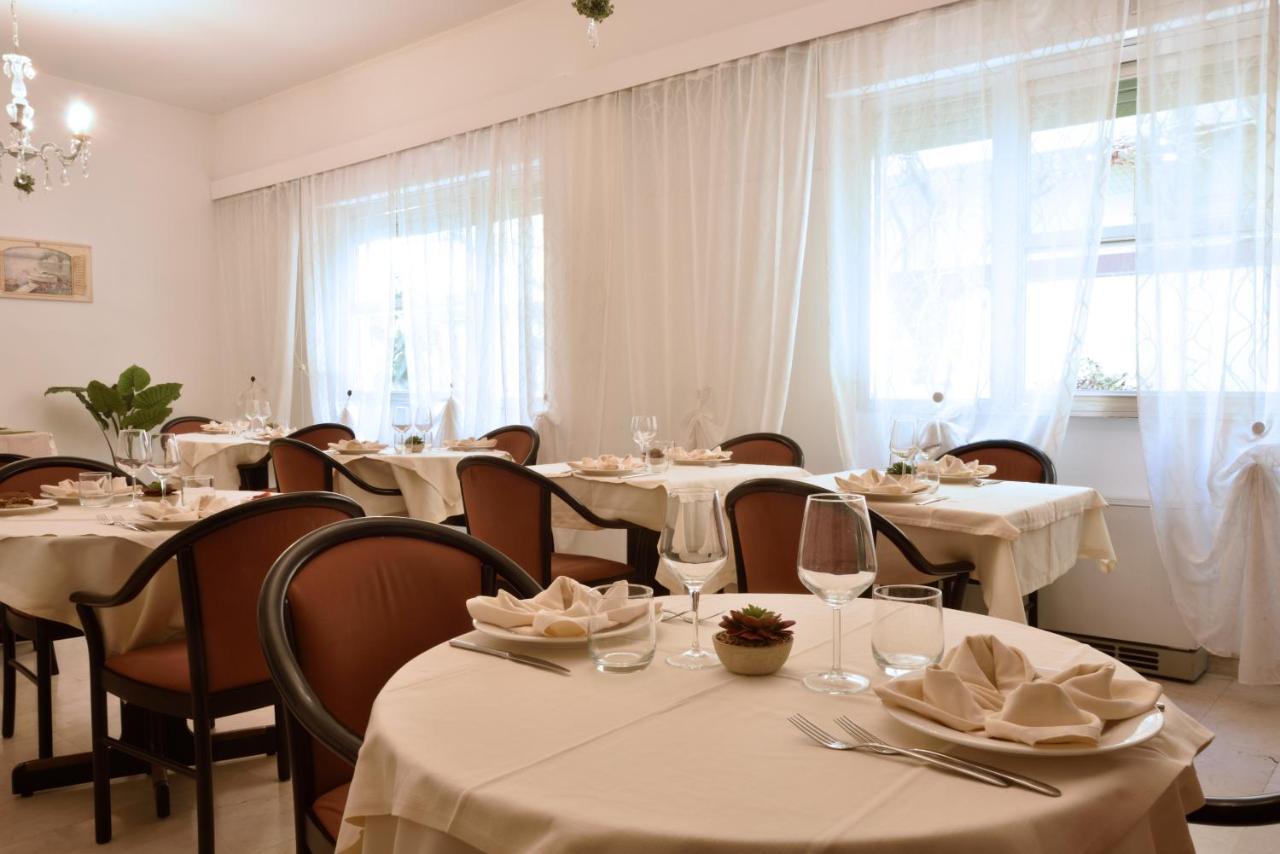 Hotel Morchio Mhotelsgroup دْيانو مارينا المظهر الخارجي الصورة