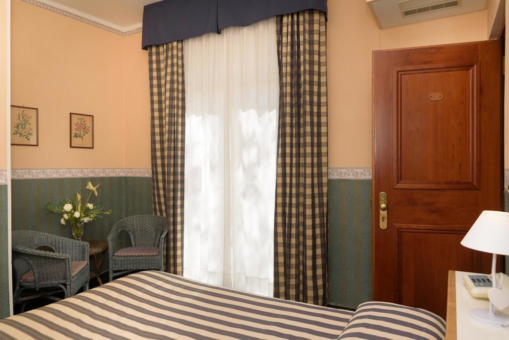 Hotel Morchio Mhotelsgroup دْيانو مارينا المظهر الخارجي الصورة