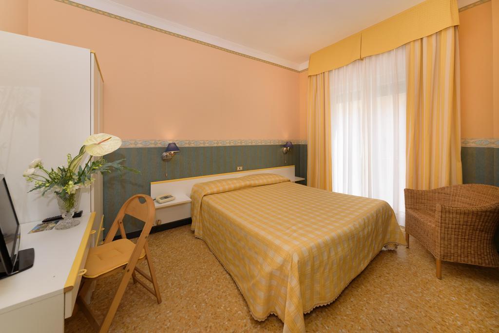 Hotel Morchio Mhotelsgroup دْيانو مارينا المظهر الخارجي الصورة