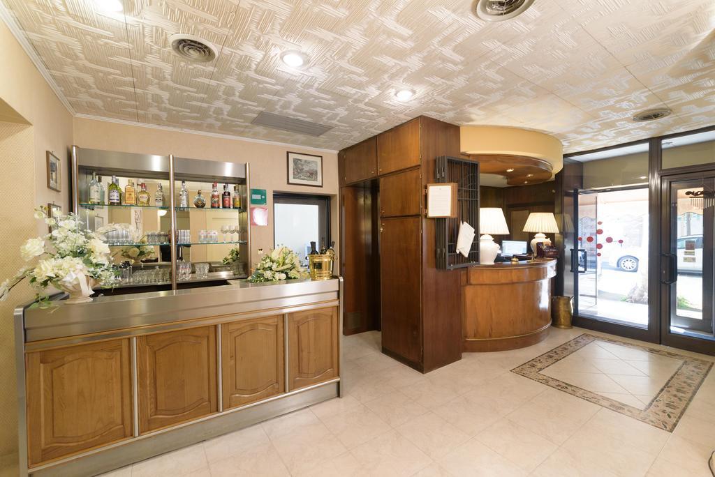 Hotel Morchio Mhotelsgroup دْيانو مارينا المظهر الخارجي الصورة