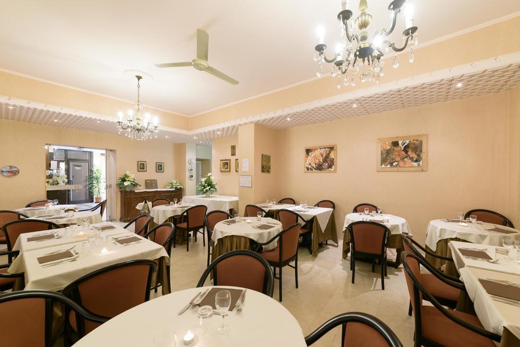 Hotel Morchio Mhotelsgroup دْيانو مارينا المظهر الخارجي الصورة